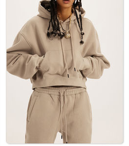 Hoodies courts tricotés personnalisés pour femme, hiver, haute qualité, couleur unie, décontractés, coupe oversize, épaules tombantes, logo frontal, 100% coton - Product Image 3