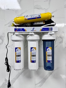 Sistema de filtro de agua RO de 6 etapas portátil de la mejor calidad con alcalino para uso doméstico en hoteles y hogares de origen de Vietnam - Product Image 2