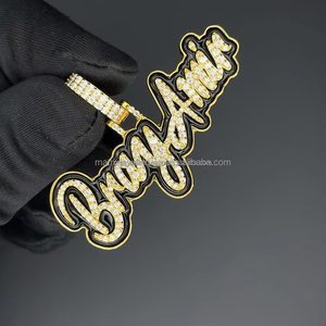 จี้เคลือบสีดำชื่อตัวอักษรที่กำหนดเองเครื่องประดับ925เพชรแบบฮิปฮอปชุบทองแบบส่วนบุคคล - Product Image 1