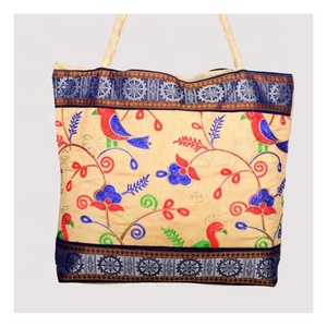 Versátil nuevo bordado Floral plegable Shopper Tote bolsos plegables conveniente bolsa de almacenamiento de gran capacidad con aprobación GOTS - Product Image 5