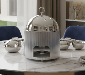 Casserole en métal au design élégant et épuré avec support pour bougie chauffe-plat, couvercle rond avec bouton, pour maintien au chaud des aliments, usage buffet - Product Image 4