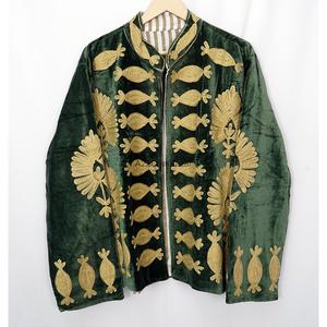Veste d'hiver pour femme en velours faite à la main avec motif floral, col rond, manches longues, broderie, coque 100% coton - Product Image 2