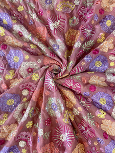 Nouveau tissu en viscose georgette imprimé numériquement, léger, 120 GSM, personnalisé, pour la couture et la confection de vêtements - Product Image 4
