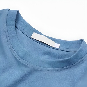 เสื้อยืดผู้ชายไมโครไฟเบอร์ 100% ผ้าฝ้าย ขายส่ง รับทำโลโก้ OEM คอกลม ทรงหลวมพิมพ์ลาย - Product Image 3