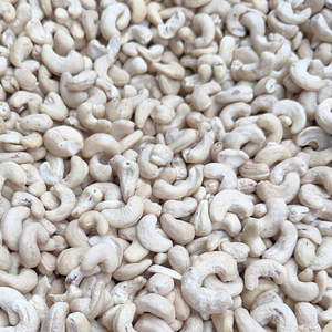 Fabrication de noix de cajou WW180, WW240, WW320, LP, WS, noix de cajou W320, vente en gros de noix de cajou exportées vers l'Asie, l'UE, le Moyen-Orient - Product Image 1