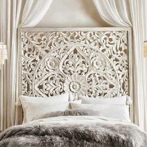 Panel Decorativo de Pared Tallado en Madera de Teca - Product Image 3