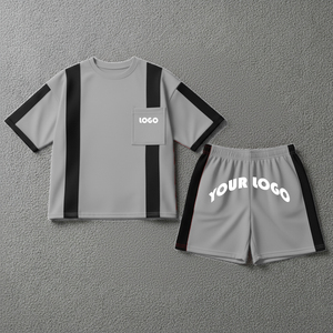 Conjunto Deportivo Personalizado de Alta Calidad con Logotipo Personalizado para Mujer, 2 Piezas, Camiseta Corta de Algodón Lisa y Pantalones Cortos - Product Image 2