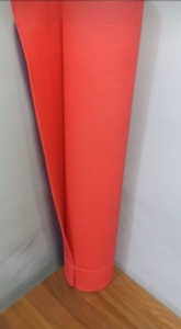 Tapis de yoga en caoutchouc EVA écologique de 1 mm d'épaisseur, pliable, imperméable, pour le fitness et les voyages, avec ligne de positionnement imprimée et sangle de transport 10L - Product Image 5