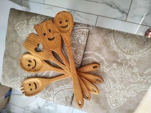 ช้อนไม้ธรรมชาติ งานฝีมือคุณภาพสูง ตกแต่งสไตล์ขัดเงา ทำจากหินอาเกตแมกนีเซีย - Product Image 2