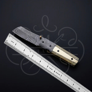 มีดพกทำมือจากเหล็กดามัสกัส พร้อมปลอกหนังและด้ามกระดูกอูฐ - Product Image 5