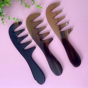 Handmade Black Buffalo Horn Hair Comb Durable Large Handle Polished Natural Horn Agate Animal Style Waterproof <b>Shape</b> India - Product Image 2