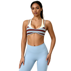 Soutien-gorge de sport à imprimé rayé avec bretelles superposées, design col en U, respirant, extensible, pour femmes - Product Image 4