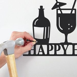 ป้ายโลหะตกแต่งผนัง Happy Hour พร้อมรูปเงาค็อกเทล สไตล์โมเดิร์นแกลม สำหรับตกแต่งผนัง - Product Image 3