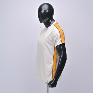 เสื้อยืดแขนสั้นสีครีมดีไซน์ล่าสุดสำหรับผู้ชาย แต่งขอบสีส้ม ทรงปกติ คอกลม ผ้าถัก สีพื้น สไตล์ลำลอง - Product Image 3
