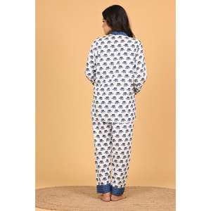 Conjunto de Pijama de Poliéster Crepé Estampado para Mujer, Elegante Ropa de Dormir, Conjunto de Pijama Suave y Cómodo para Mujer - Product Image 6