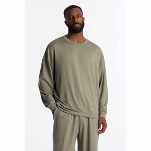 Ensemble de survêtement streetwear premium oversize à col rond en molleton de coton 380 GSM, coupe décontractée - Product Image 4