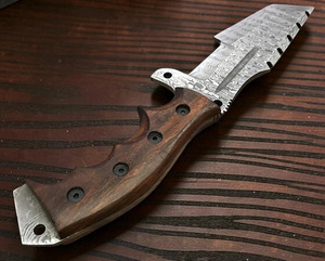 Couteau Tanto Tracker en Acier Damas Fait Main avec Manche en Bois de Rose, Lame Fixe EDC pour la Chasse – Vente en Gros, Fabricant et Fournisseur - Product Image 3