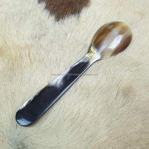 Cuchara Clásica Hecha a Mano con Cuerno de Búfalo Natural, Ecológica, con Mango Corto, Decoración Personalizada para el Hogar, Artesanía Única de la India con Espejo - Product Image 5