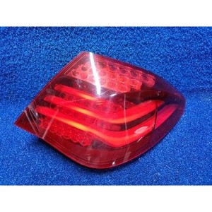 Luz Trasera Derecha Usada Serie 7 7300268 - Product Image 1