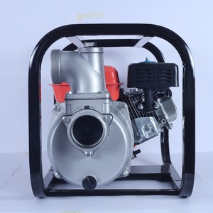 Pompe à eau industrielle Hydroplus International 6,5 CV 196 cm³ 52 000 LPH à haut débit, moteur essence 4 temps, hauteur de refoulement 30 m, pour l'agriculture - Product Image 3