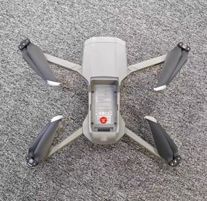 Dron Mavic 2 Zoom con Cámara de 24 MP, Evitación de Obstáculos por IA, Giroscopio de 6 Ejes, Control Remoto, Transmisión de 10 km - Product Image 3