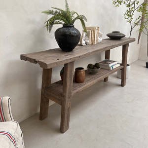 Mesa Consola Grande Antigua de Olmo Reciclado Sólido de Dos Niveles, Estrecha para Entrada, Soporte para Altar, Mueble Vintage para Sala de Estar Estilo Rústico - Product Image 1