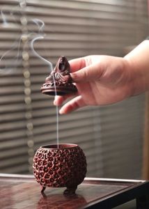 Brûleur à bakhoor en bois moderne pour la combustion d'encens oud traditionnel, parfum pour la méditation, la prière et la décoration de la maison - Product Image 2
