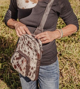 Bolso de Pecho de Cuero Genuino de Piel de Vaca con Pelo, Bandolera Cruzada de Cuero Auténtico Estilo Western para Hombre LCB-0209 - Product Image 6