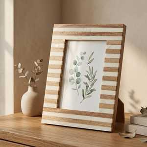 Marco de Fotos de Resina Artesanal de Lujo con Incrustaciones de Hueso, Portafotos Hecho a Mano con Diseño de Mosaico Sofisticado para Decoración del Hogar - Product Image 5