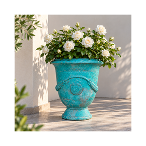 Macetas de fibra de vidrio personalizadas, ligeras y decorativas para jardín, disponibles en varios colores y tamaños. - Product Image 1