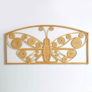 Tête de lit en rotin taille king, meubles de chambre à coucher faits à la main, magnifique design papillon. - Product Image 1