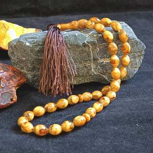 Tasbih de Resina Personalizado, Ámbar Báltico Natural, 33 Cuentas, Cuentas de Oración Coleccionables, Precioso Rosario con Corte de Cebada, Misbaha Hecha a Mano - Product Image 3