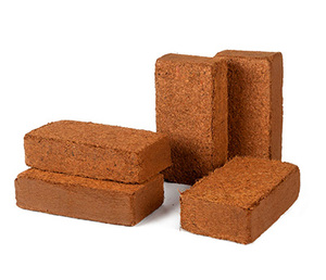 Bloc de tourbe de coco premium le plus vendu, petit format, pour la culture de vos plantes en tourbe de coco et la décoration de jardin en vrac - Product Image 3