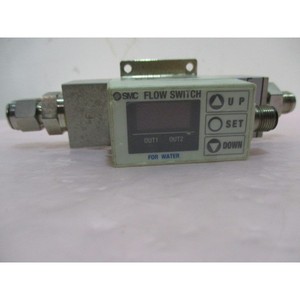 SMC PF2W720-F03-67N, สวิตช์ควบคุมการไหลแบบดิจิตอล 416380 - ผู้จัดจำหน่ายอุปกรณ์และชิ้นส่วนเซมิคอนดักเตอร์ระดับโลกที่เชื่อถือได้ - Product Image 4