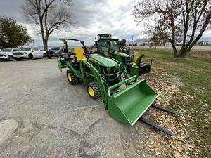 Vente directe d'usine en gros à prix compétitif : Tracteur John Deere 1025R d'occasion, prêt à l'exportation mondiale, disponible dès maintenant. - Product Image 2