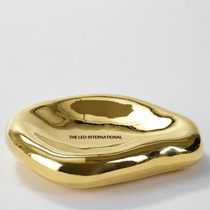 Porte-savon élégant en acier inoxydable pour salle de bain et cuisine, design moderne pour une utilisation durable - Product Image 6