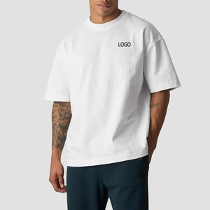 Camiseta Blanca de Manga Corta para Hombre, 100% Algodón Jersey, Corte Regular, Cuello Redondo, Color Sólido, Impresión de Logotipo Personalizado en la Parte Delantera, Casual, OEM - Product Image 1
