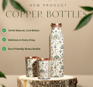 Ensemble cadeau de bouteille d'eau en cuivre à imprimé mandala avec deux verres à boire, vaisselle réutilisable design pour la maison, les voyages et le bureau - Product Image 3