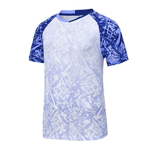 Camiseta de Fútbol Sublimada Personalizada para Hombre, Manga Corta, Cuello en V, Absorbe la Humedad, 100% Poliéster, Cierre con Hebilla en T Sólida - Product Image 1