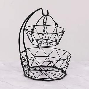 Excelentes cestas metálicas para frutas, aptas para uso en interiores y exteriores, con una estructura ligera que facilita el manejo sin esfuerzo. - Product Image 2