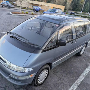 Autobús de Lujo Estima Emina 4WD X, Modelo Antiguo 1992, de Alta Demanda, Listo para Enviar Hoy - Product Image 1