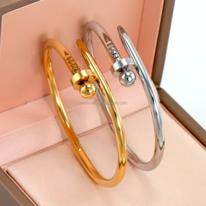 Classic18K镀金不锈钢时尚手链高端简约设计师指甲手镯时尚奢华 - Product Image 4