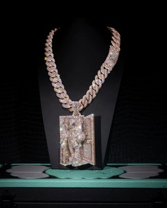 Colgante de Alas de Moissanita Iced Out con Cadena Chapada en Oro Rosa de 18K, Joyería Masculina Estilo Hip Hop Rapper Bling para Uso Diario - Product Image 2