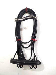 Brida negra de tachuela ecuestre inglesa de calidad superior con herrajes de acero inoxidable duraderos y acolchado para carreras de caballos - Product Image 5