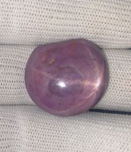 ทับทิมธรรมชาติ 40.50 กะรัต สีม่วง คอรันดัม |   พลอยรูปไข่ขนาดใหญ่แบบหลวม - Product Image 4