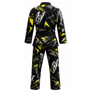 Uniforme de Taekwondo Profesional Negro y Amarillo, Material de Algodón Premium, Diseño Elástico, Ligero, Personalizable, Uniformes de Artes Marciales - Product Image 3