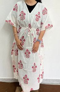 Elegante Vestido Kaftán de Algodón con Estampado Floral, Corte Holgado y Silueta Fluida - Product Image 3