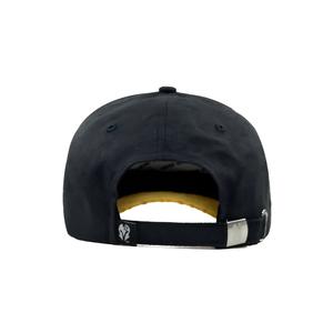 Gorras de Béisbol Personalizadas de 6 Paneles con Logotipo Bordado, Dos Tonos, Estilo Vintage, Estructuradas, Tipo Trucker, Cierre de Hebilla Metálica para un Ajuste Seguro - Product Image 4