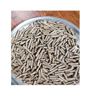 Granulés de bois de qualité avec 0,5 % de cendres et 8 % d'humidité pour une efficacité thermique maximale dans les poêles - Product Image 6