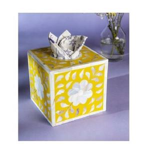 Caja de pañuelos de resina con incrustaciones de hueso hecha a mano en India para el hogar, hoteles y restaurantes, con color personalizado, caja de pañuelos con incrustaciones de hueso de la India - Product Image 1